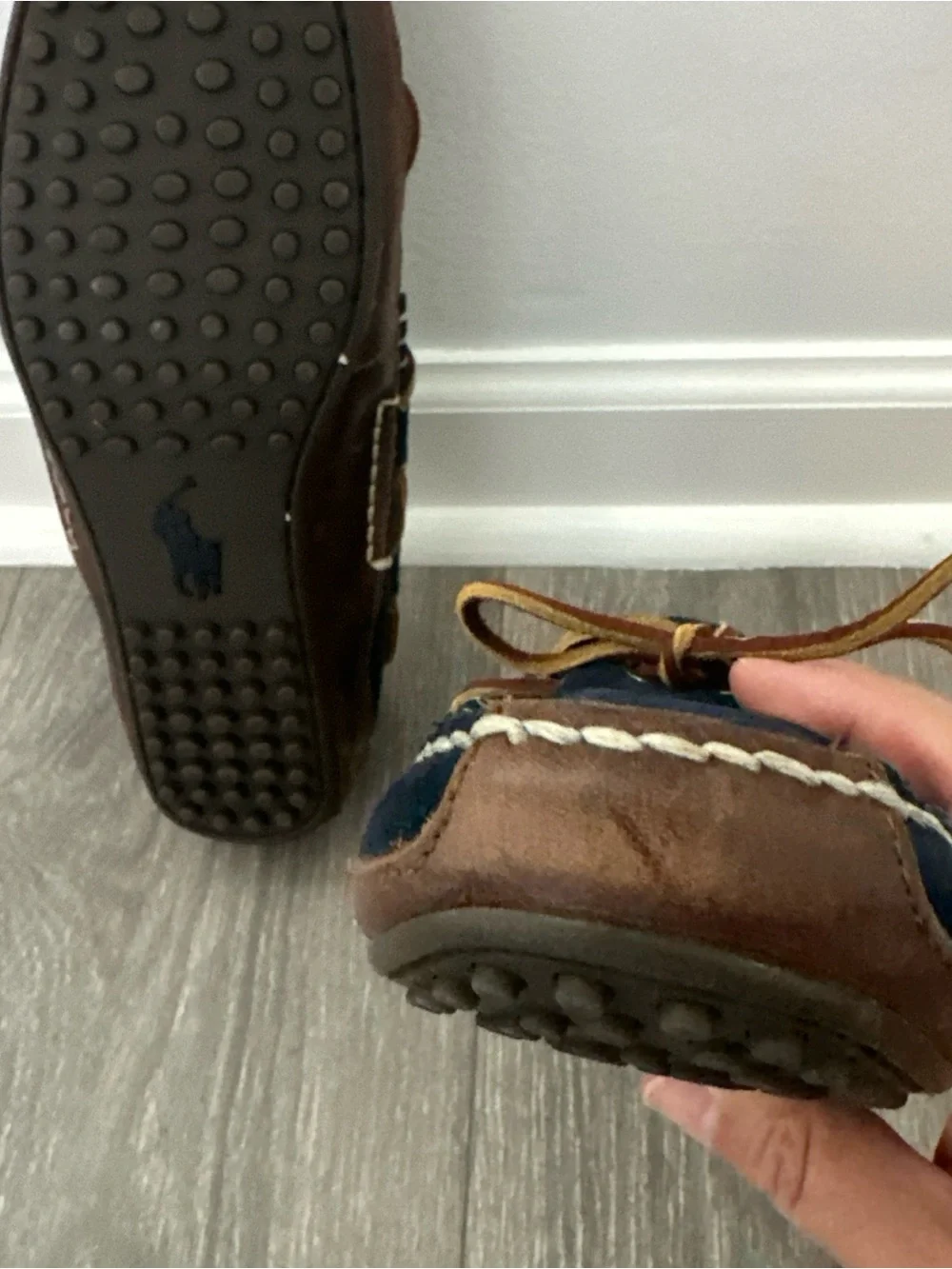 Polo by Ralph Lauren Navy Suede Moccasin Loafers with Brown Leather Laces sz 9D